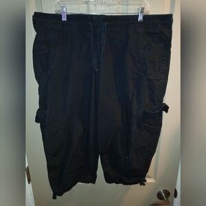 Norma kamali Women's size 18 Short Capris